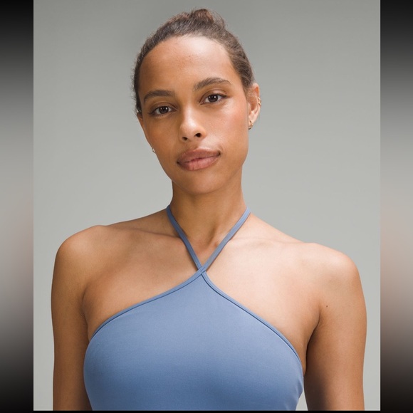 New with tags lululemon Align T-Strap Tank Top
Light Support, size 4. Oasis Blue - Picture 6 of 11